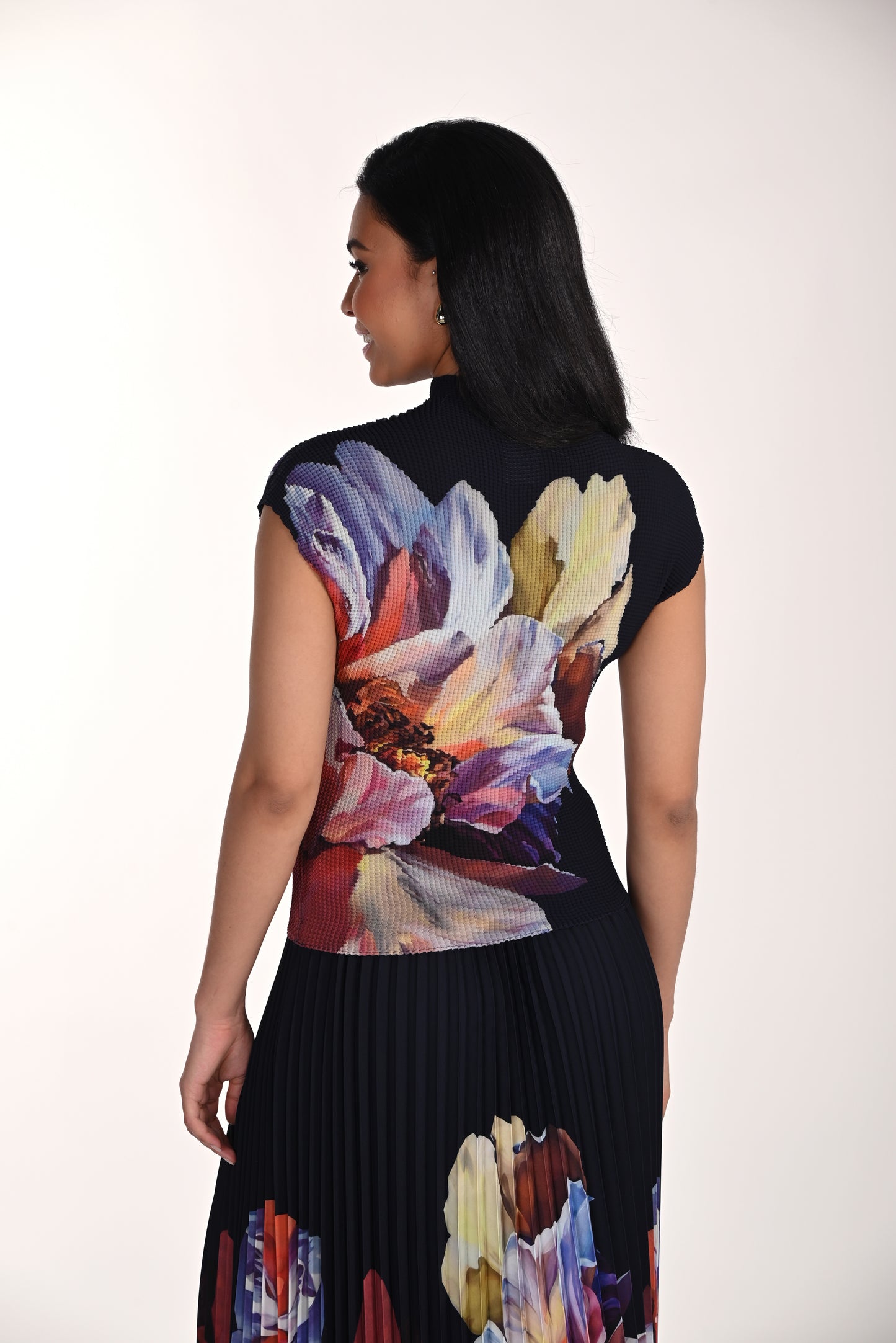 Pleated Top - Navy/Multi