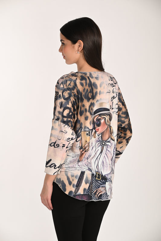 Girl on Phone Print Pullover