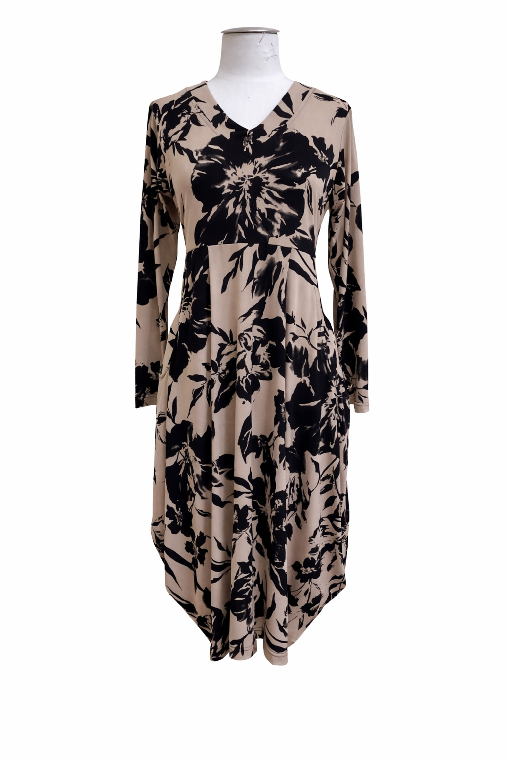 Carly Dress Sand Pattern