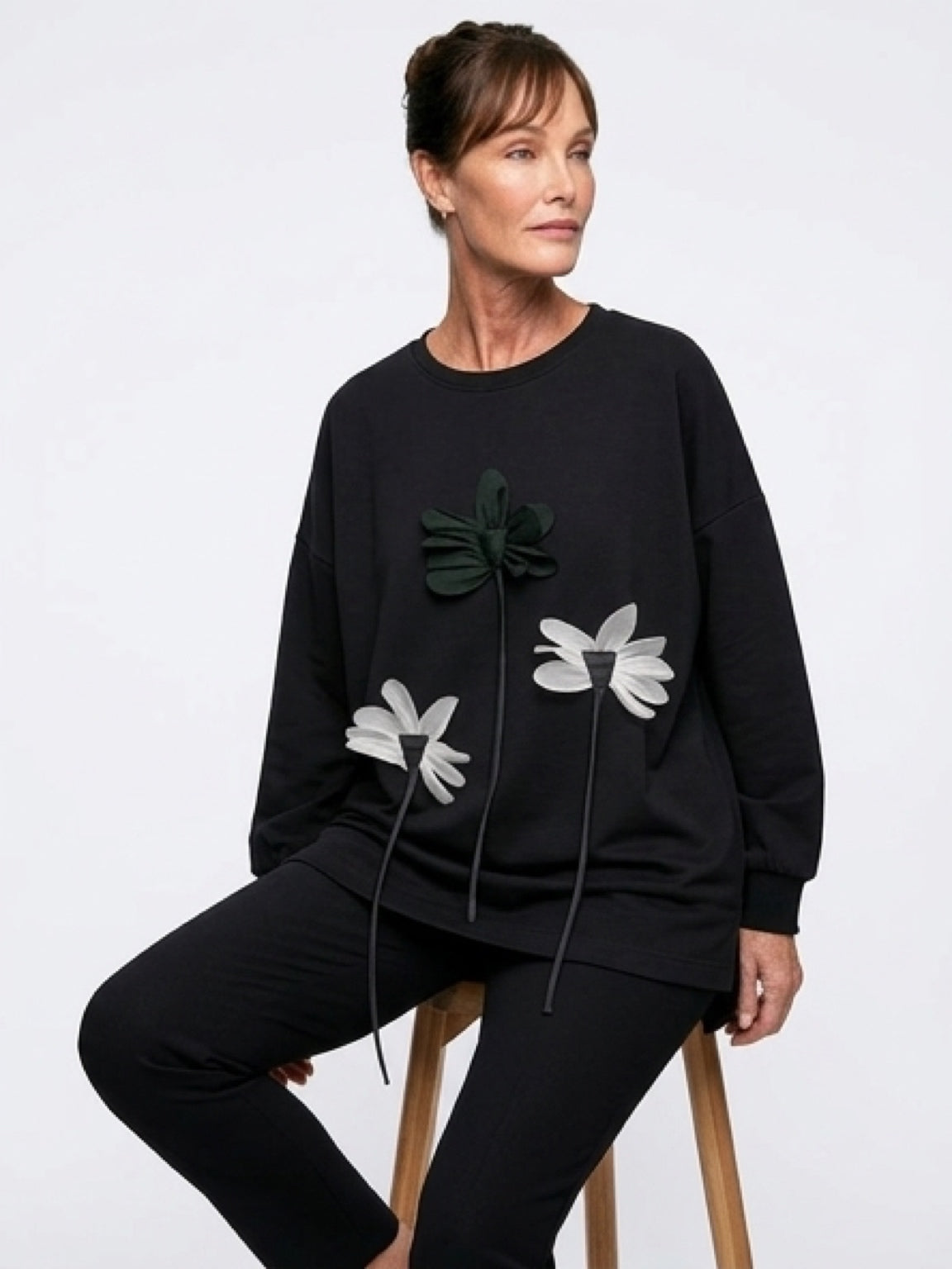 Black Sweatshirt - Winter Garden