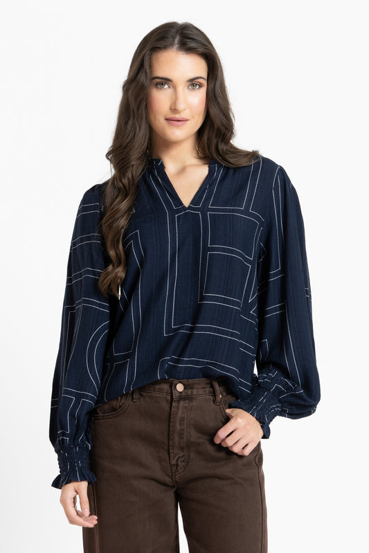 Movement Blouse in Navy Geo