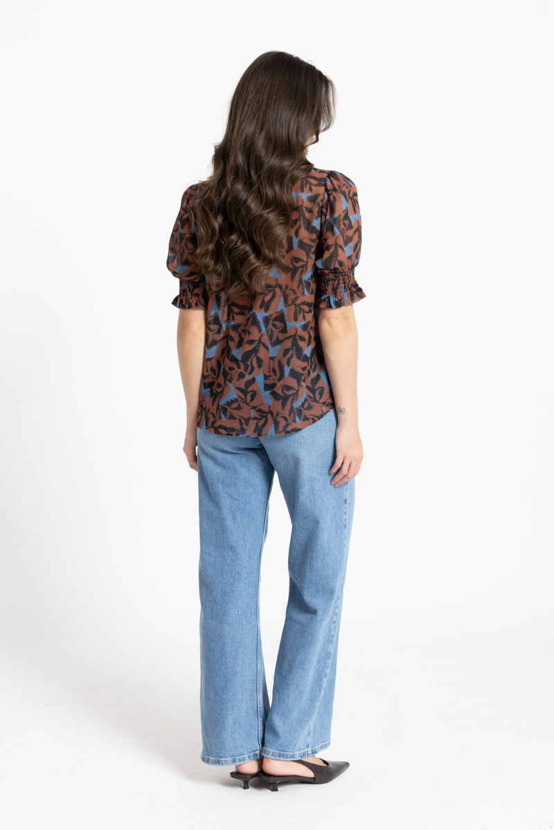 Movement Top - Pecan Smudge