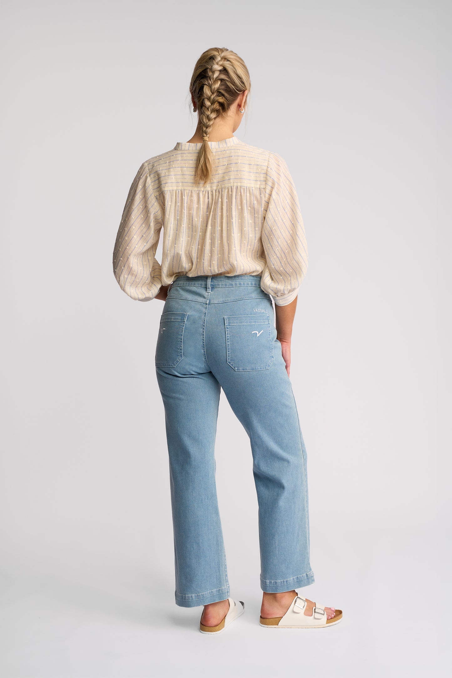 5065 - Villa Jean - Light Wash Denim - (Due 2nd Week Aug)