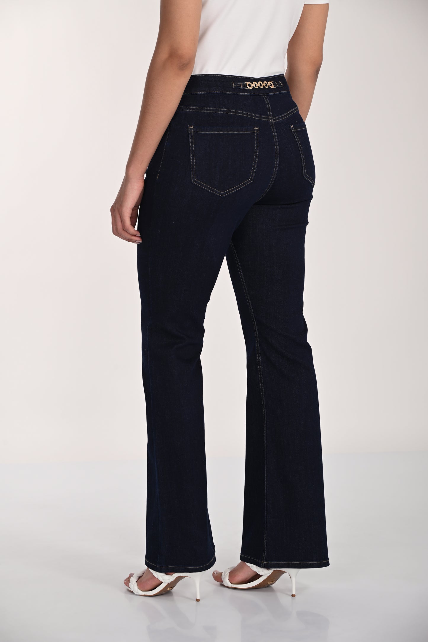 Frank Lyman Flare-leg Jeans - Indigo