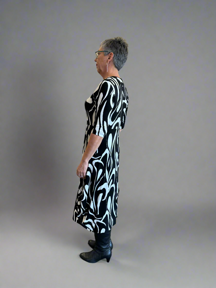 Bittermoon - Carly Dress - 3/4 Sleeve - Black/White