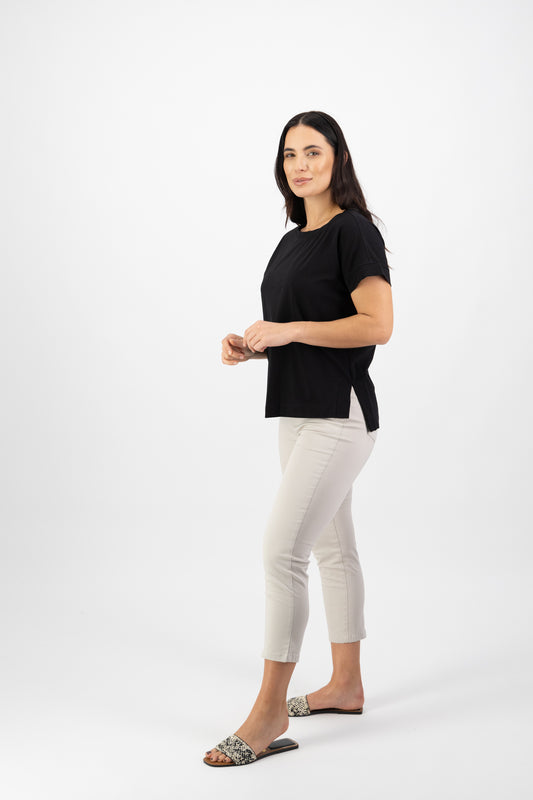 Vassalli - Drop Sleeve Top with Stepped Hem - 4363 - Black only left 1 x 12