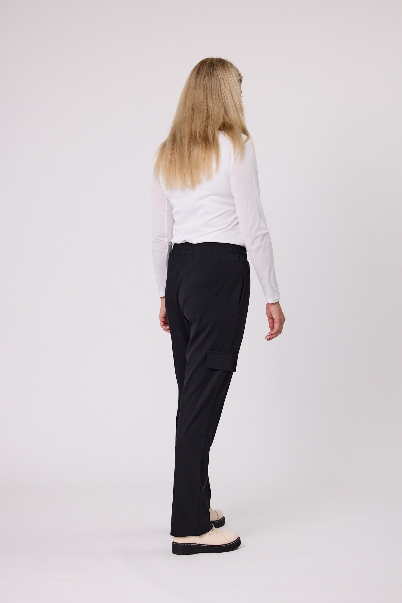 Brooklyn Pant - D8013b - Black Ponti - Due Feb/Mar