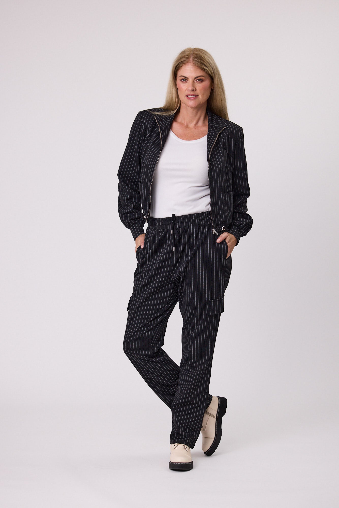 Brooklyn Pant - D8013b - Black/Grey Stripe - Due Feb/Mar