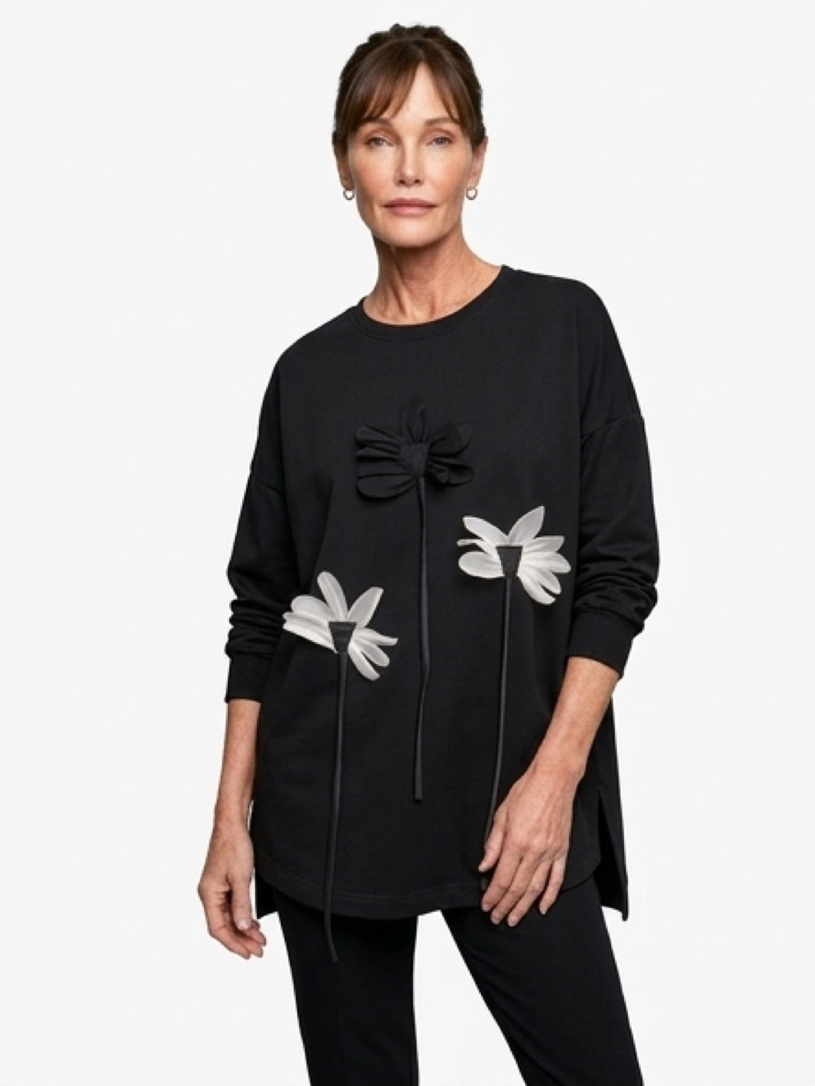 Black Sweatshirt - Winter Garden