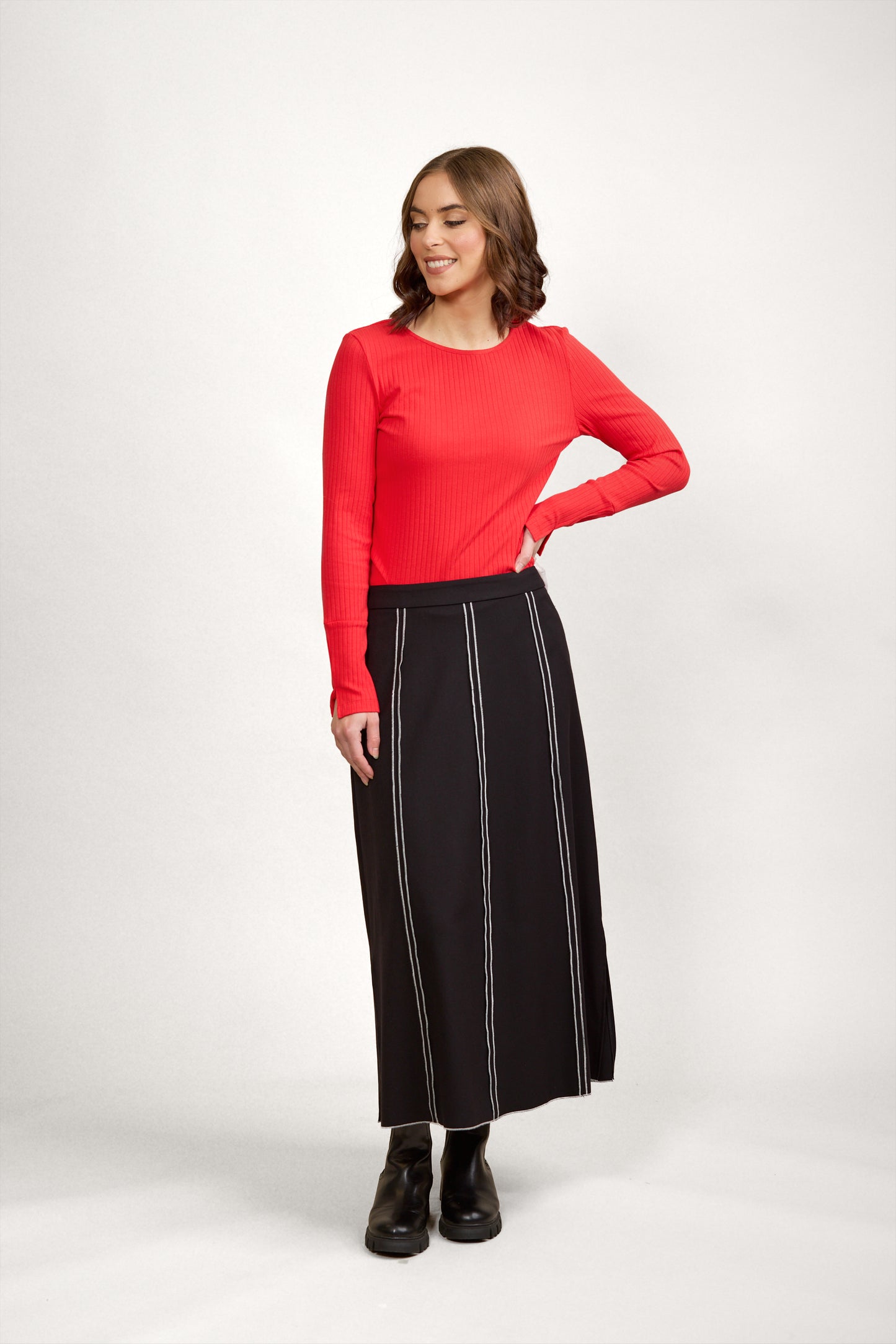 Knewe - Frame Skirt - K4033W - Black/white - Arrived