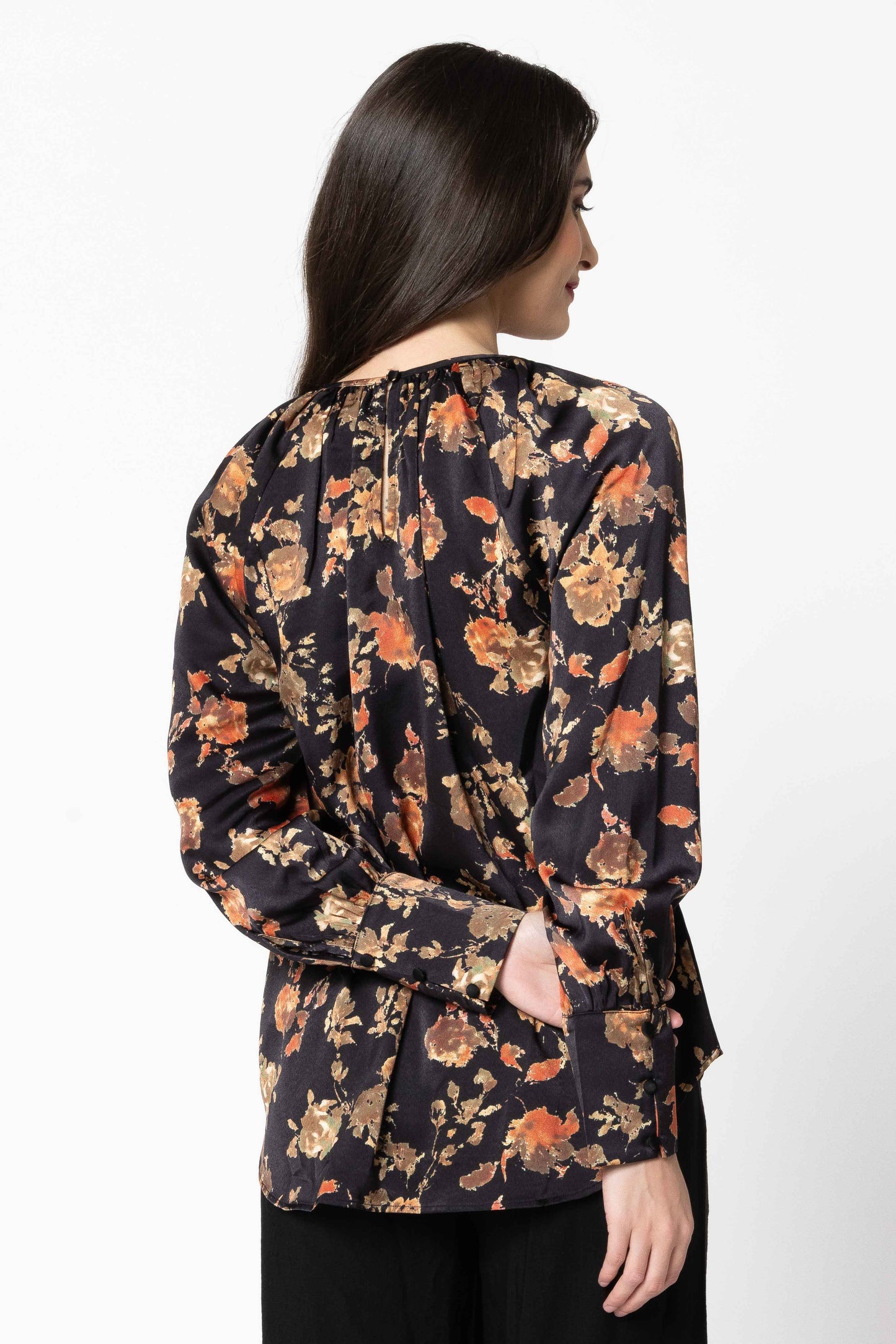 Centered Top Amber Floret