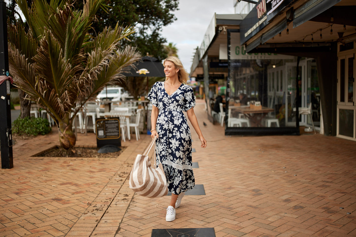 Lemon Tree - Jolander Dress - LT946 - Navy Floral