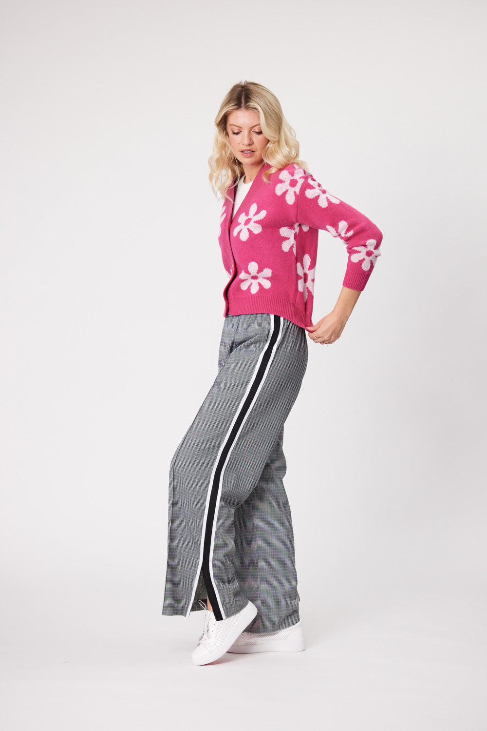 Johanna Pant - LTD730 - Puppytooth - Due Feb