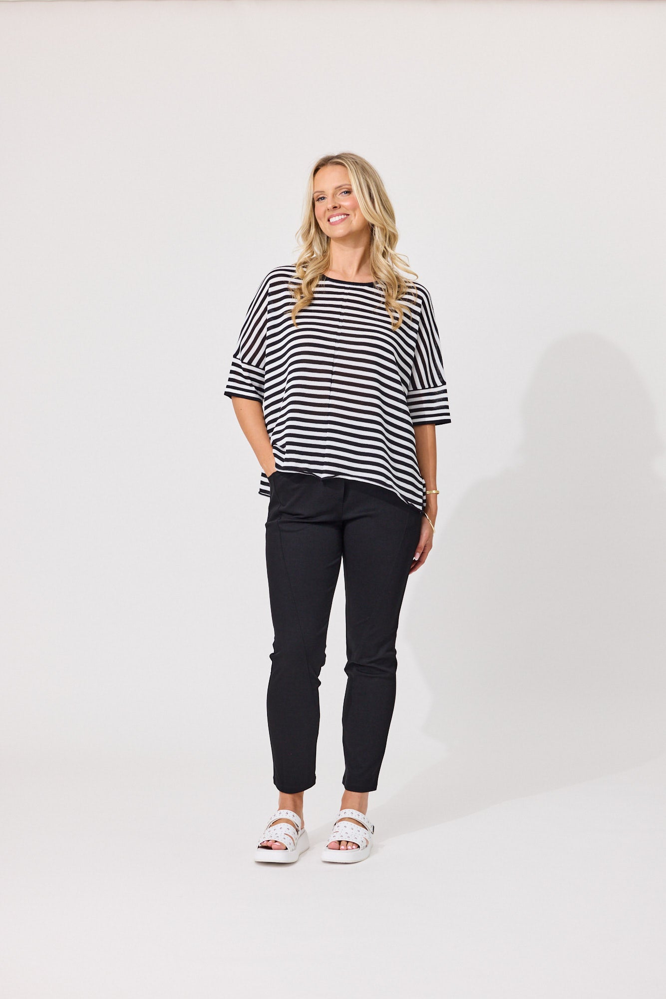 Candela Knit - Black-White