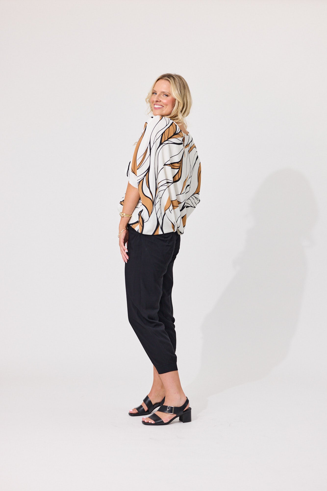 Alessa Print Top - Leafy White