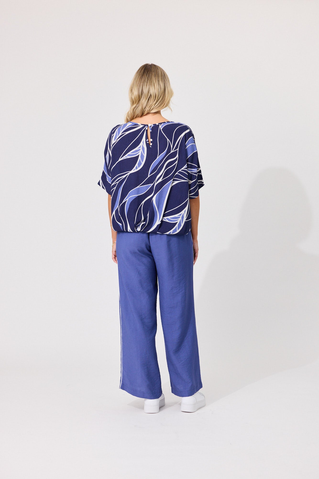 Alessa Print Top - Leafy Blue
