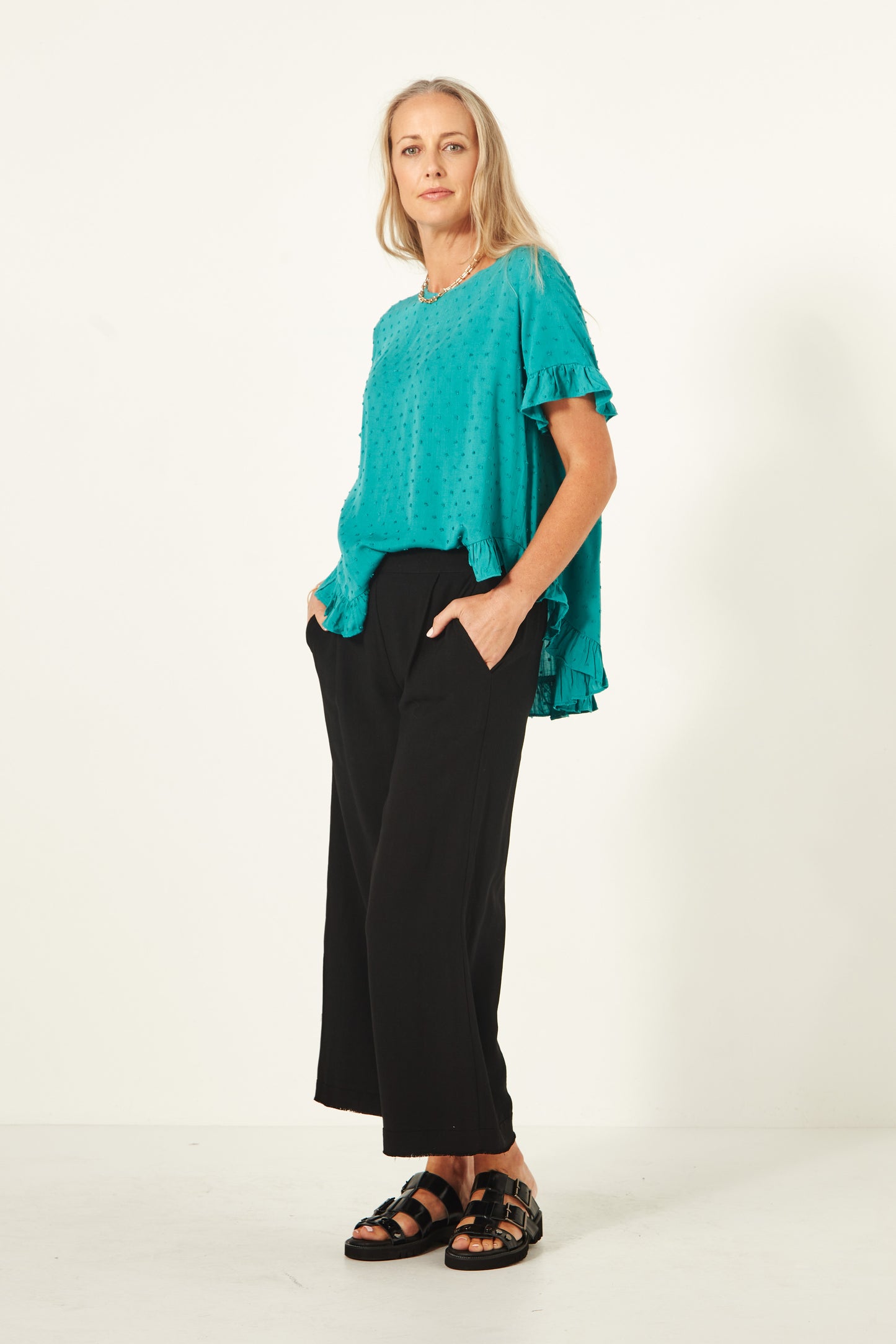 Lemon Tree - Jimena Pant - LT909 - Black  linen mix with fray edging