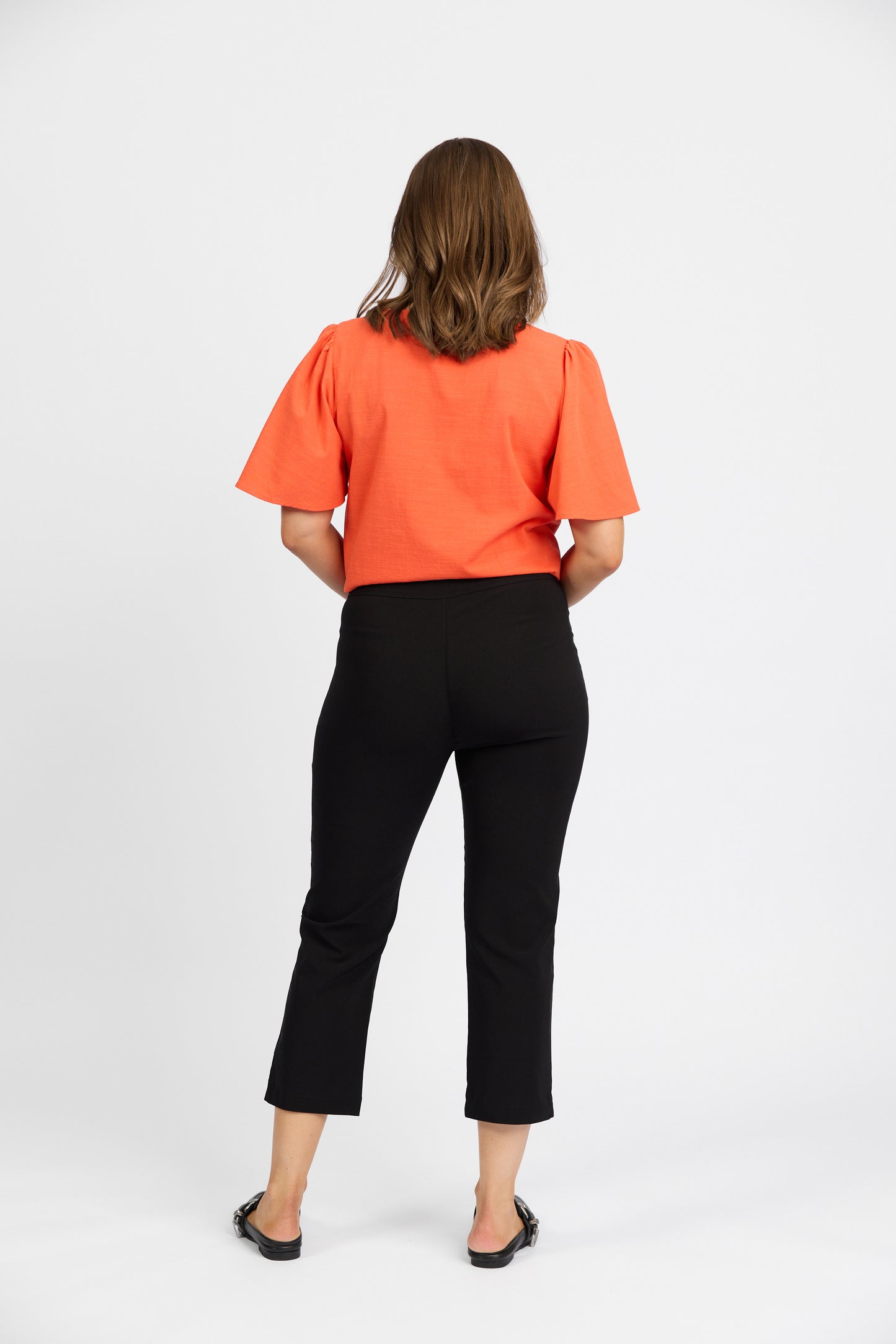 Macjays - Roam Crop Faille pant - Black - M6515