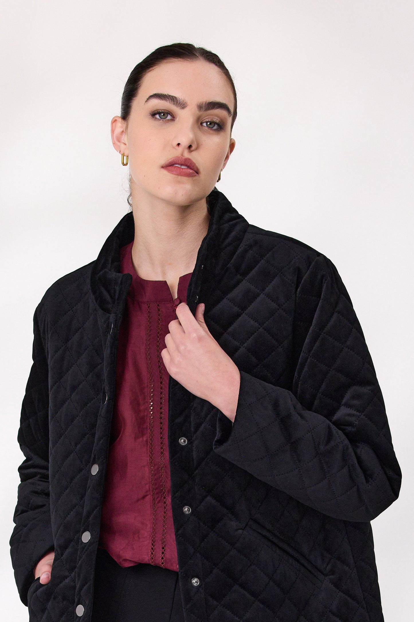 Entrance Coat - Black