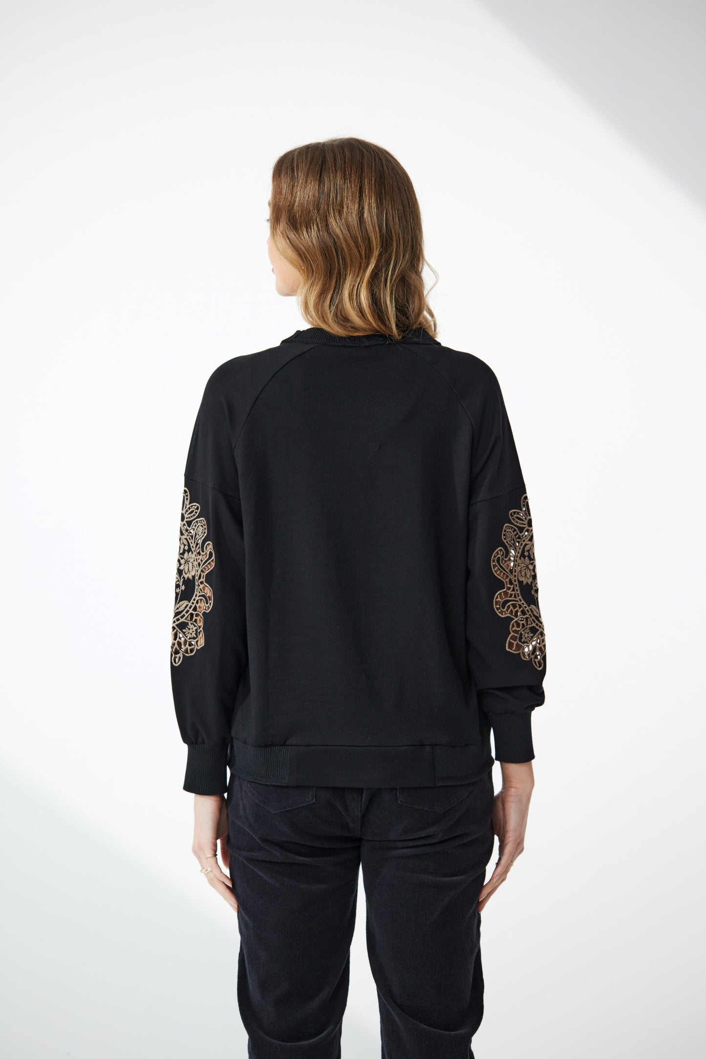 Isaac Sweatshirt - NP29346 - Black - Due Feb/Mar