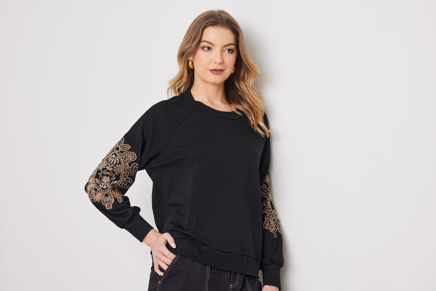 Isaac Sweatshirt - NP29346 - Black - Due Feb/Mar