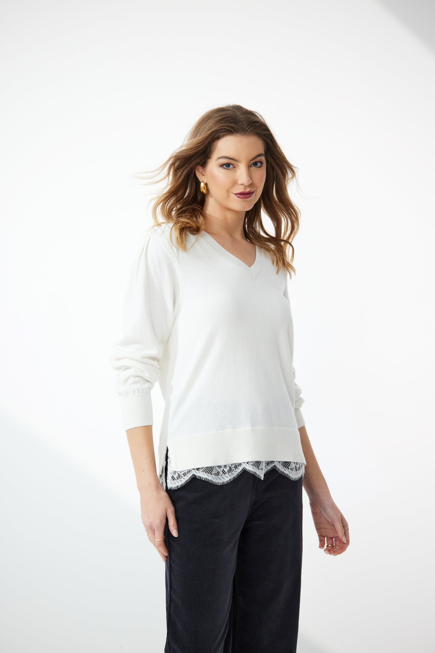 Oscar V Neck Jumper - NP29351 - Ivory - Due Feb/Mar