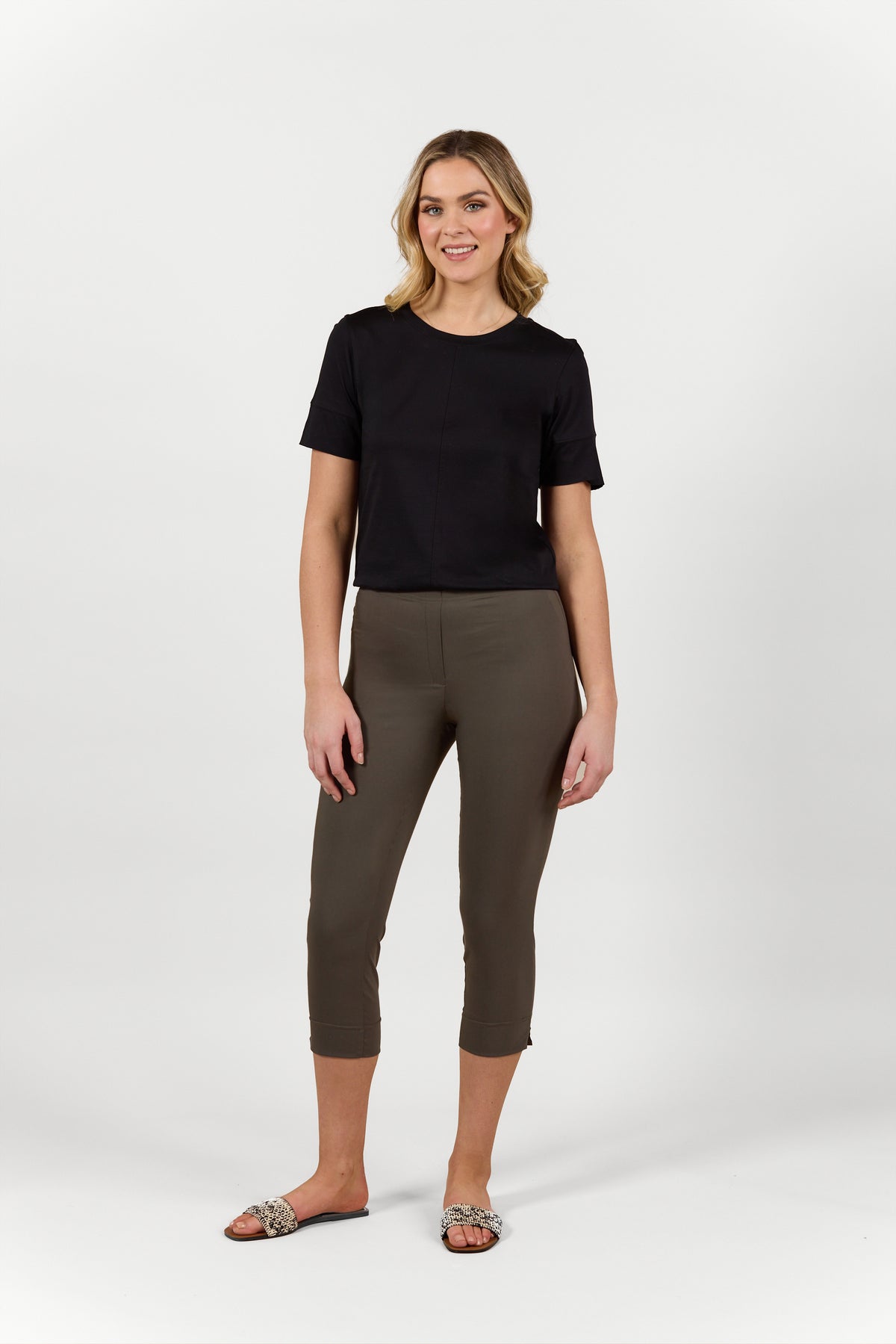 P5363 - Paris Bordeaux Pull On - Khaki - 30% Off