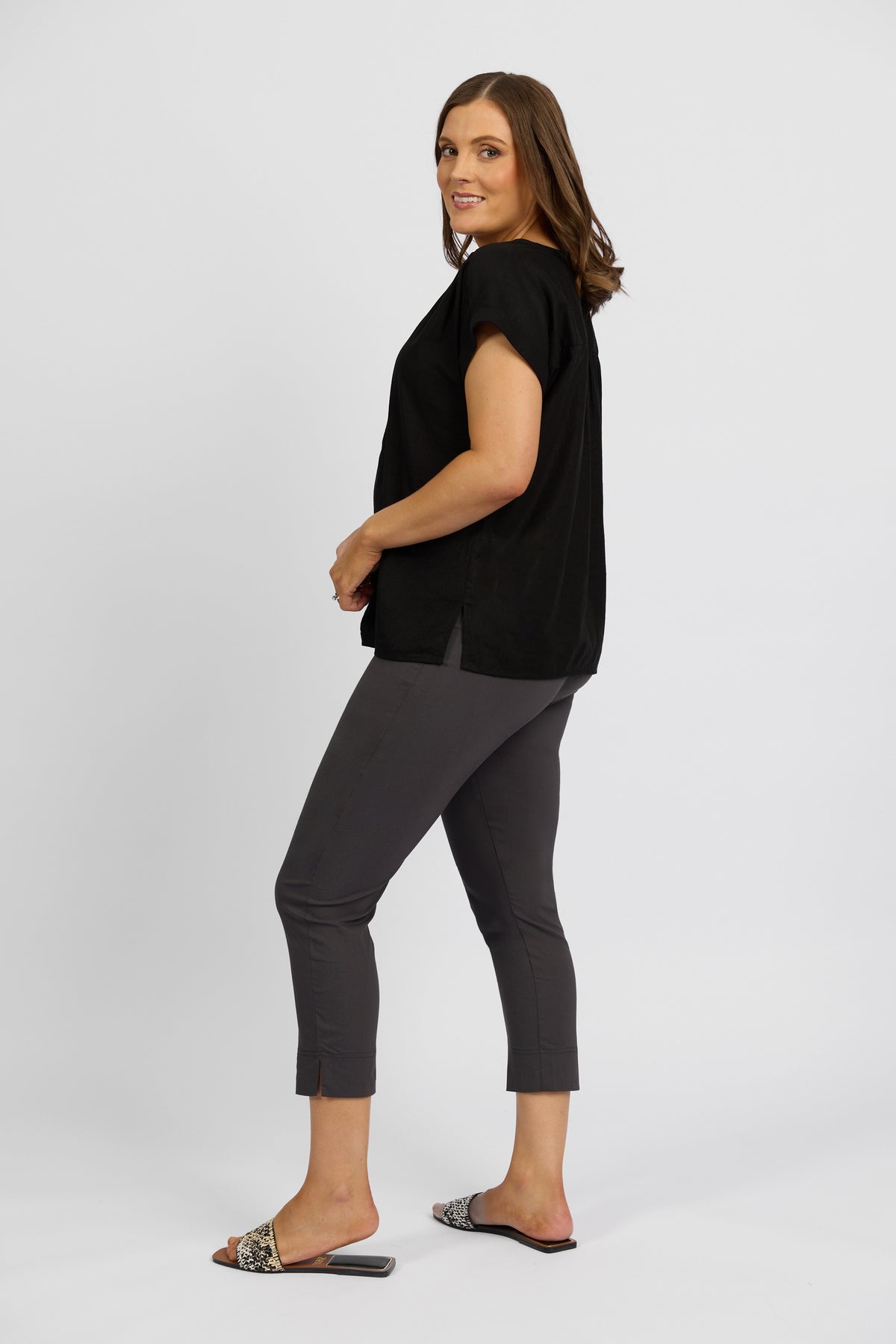 P5363 - Paris Bordeaux Pull On - Beluga - 30% Off