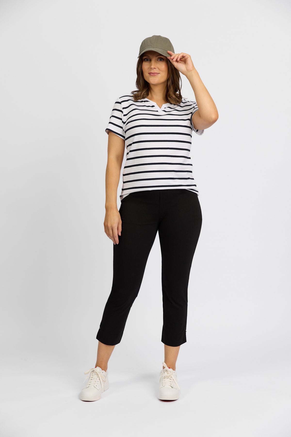 P734 - Paris Tour Pull on - Black - 30% Off