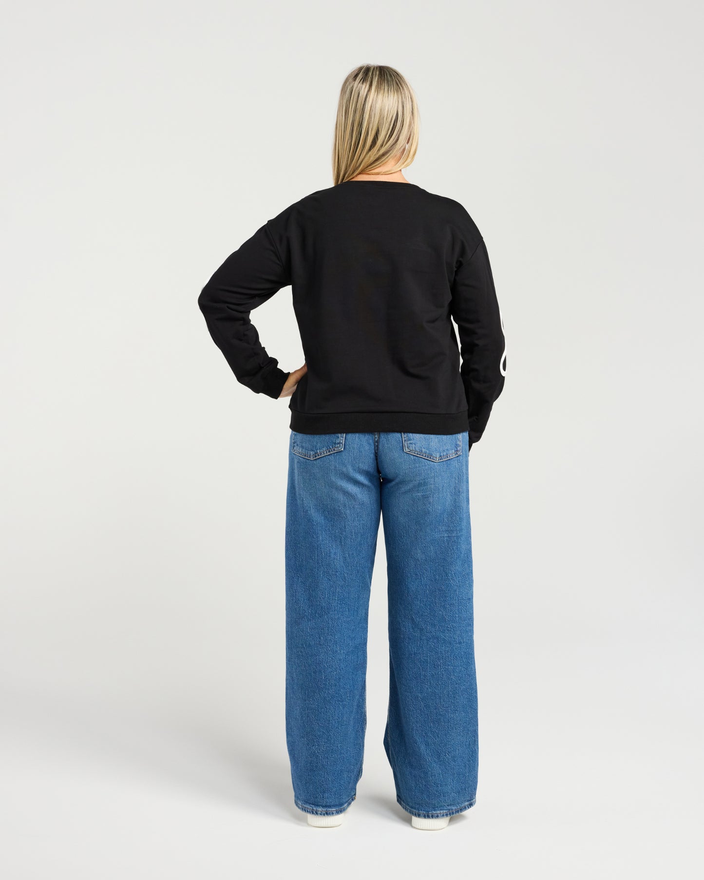 Aurelia Sweater - Black White