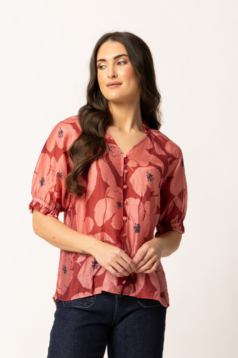 Essence Top - Pink Bloom coming soon