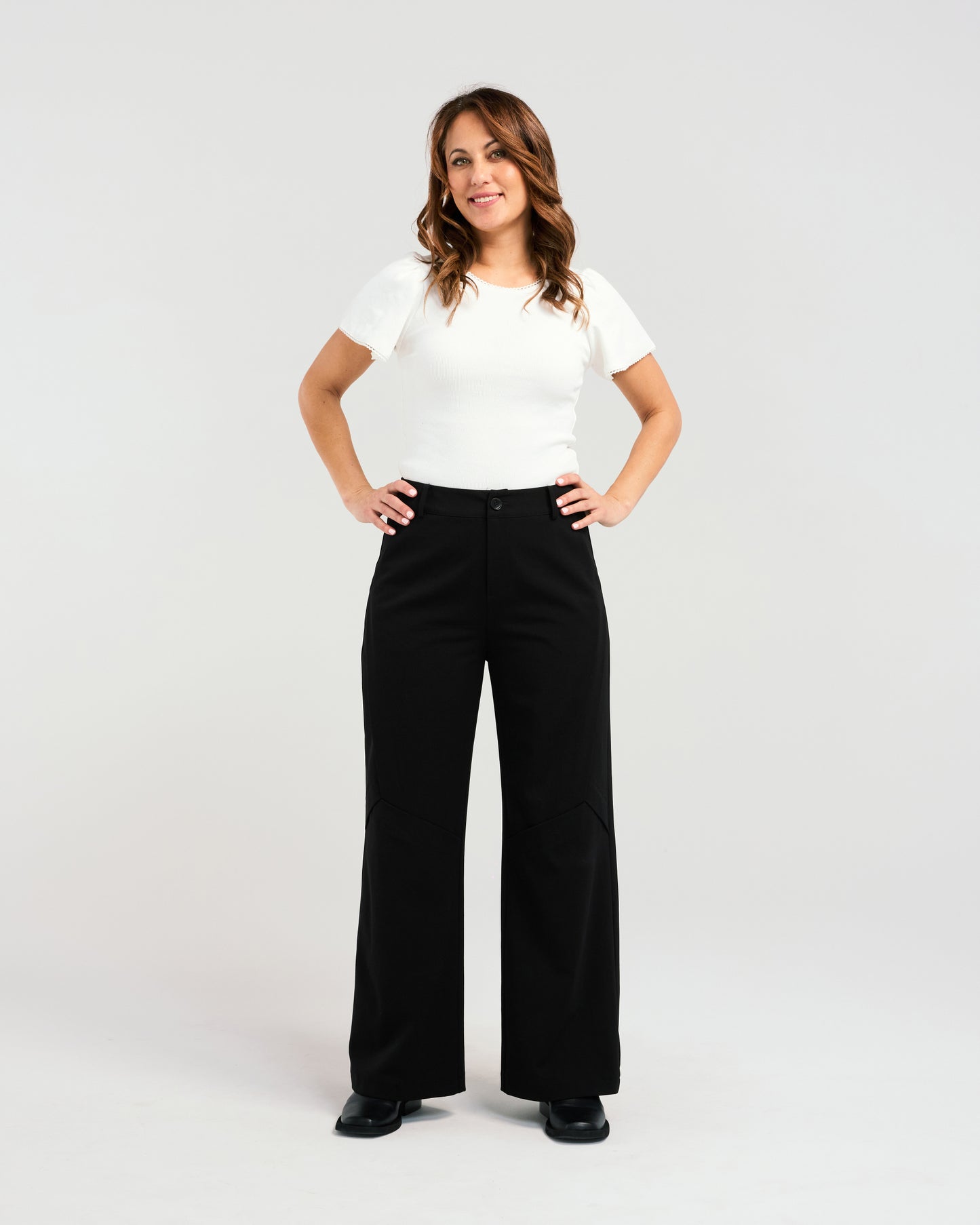 Esme Pant - Z2098A - Black - Due End Feb/Mar