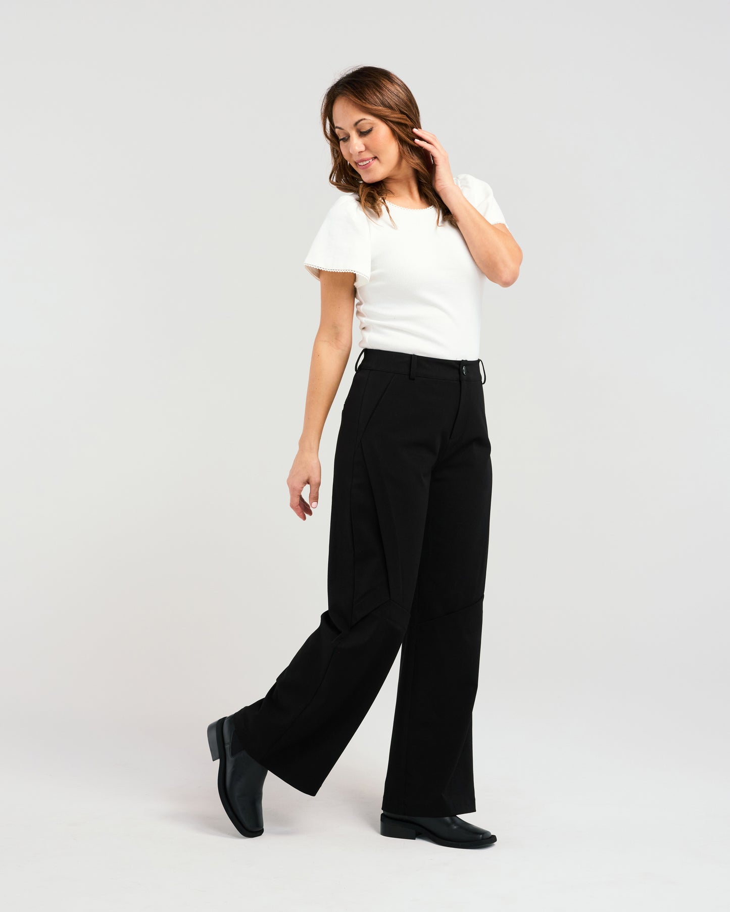 Esme Pant - Z2098A - Black - Due End Feb/Mar