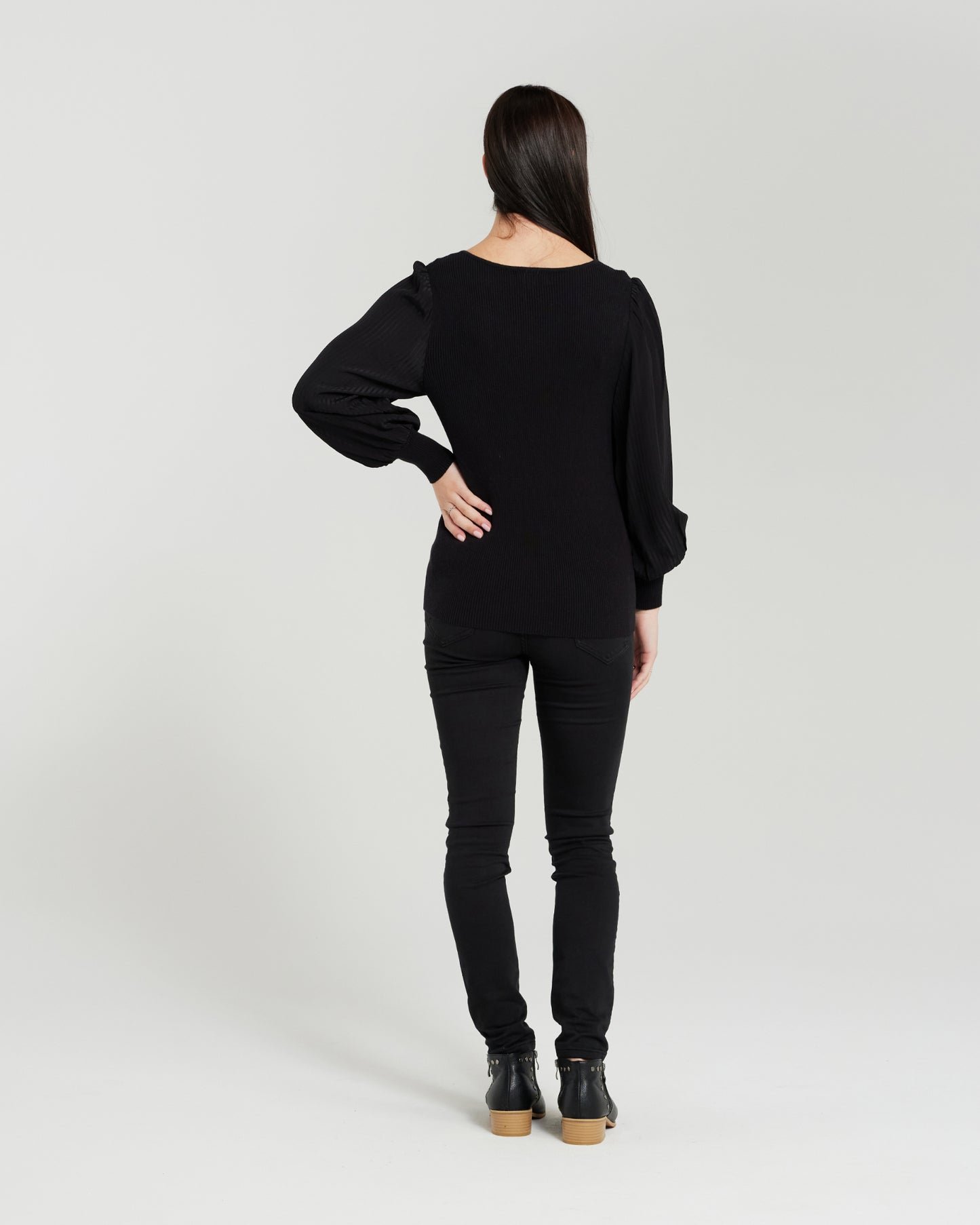Zafina - Finley Top - Black -Due 1st March