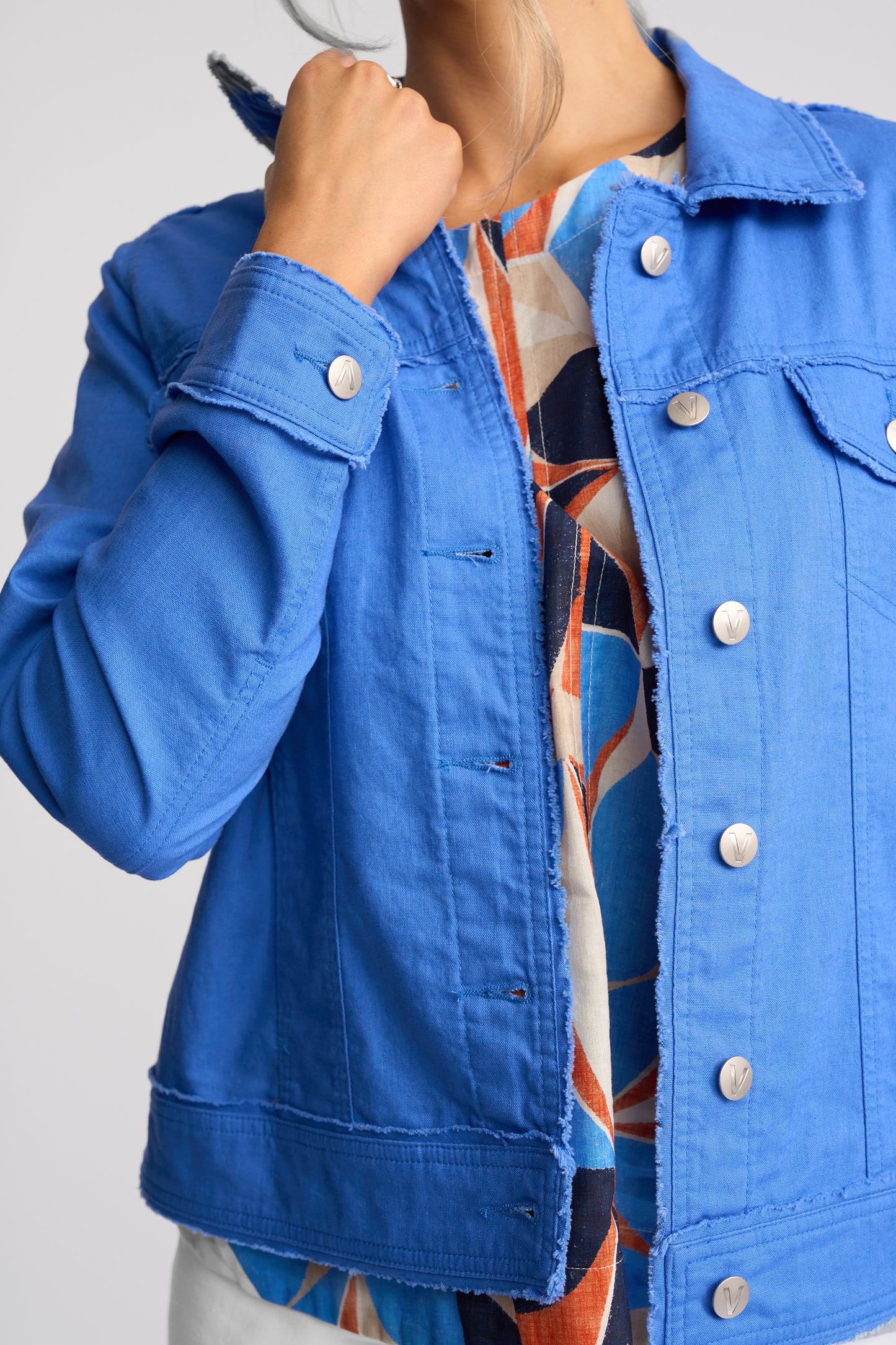 2026A - Aura Jacket - French Blue