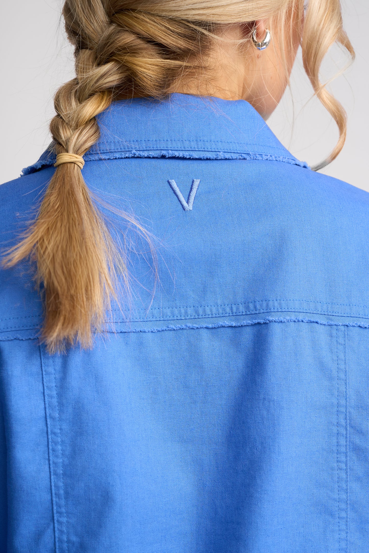 2026A - Aura Jacket - French Blue