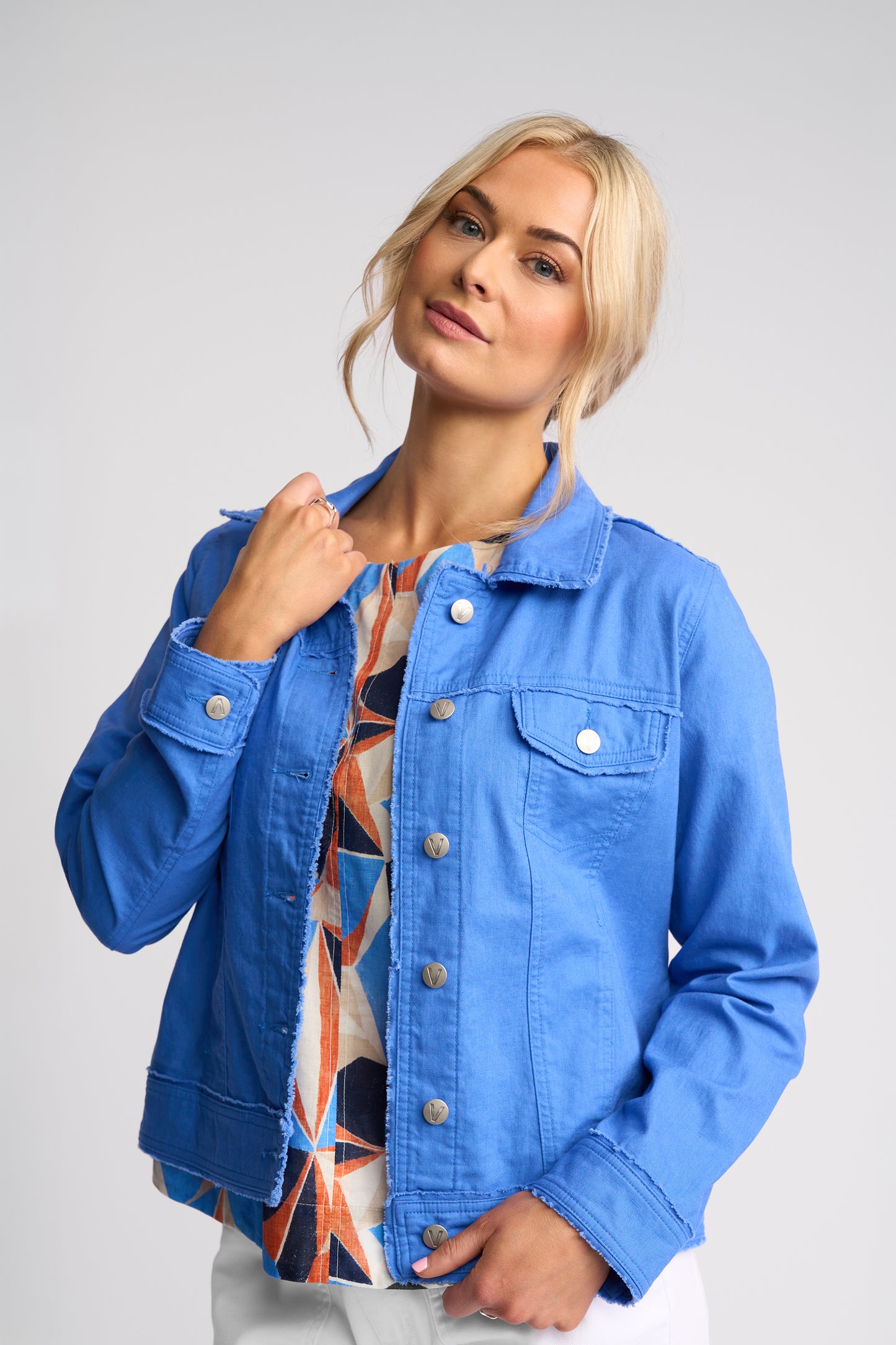 2026A - Aura Jacket - French Blue