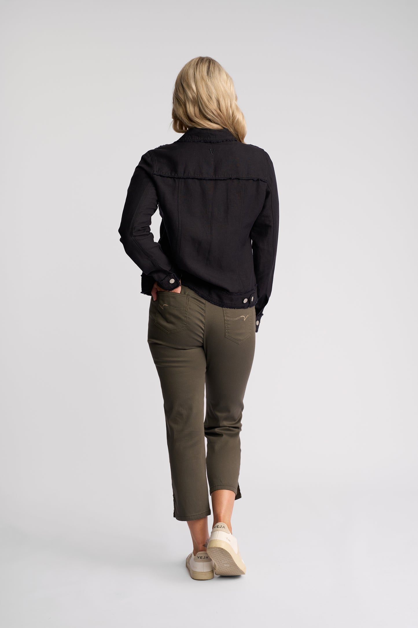 2026A - Aura Jacket - Navy