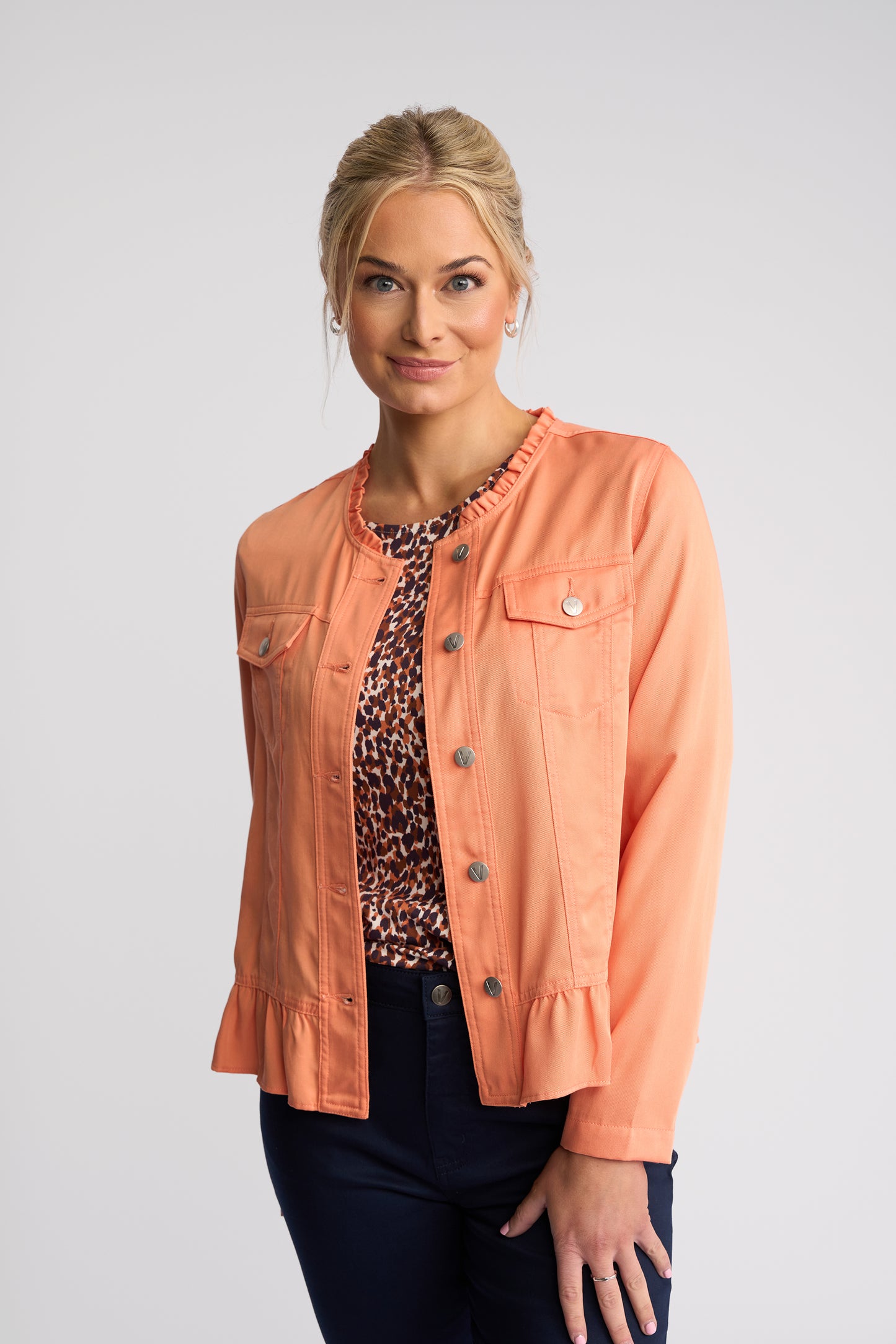 2047N - Sawyer Jacket - Apricot