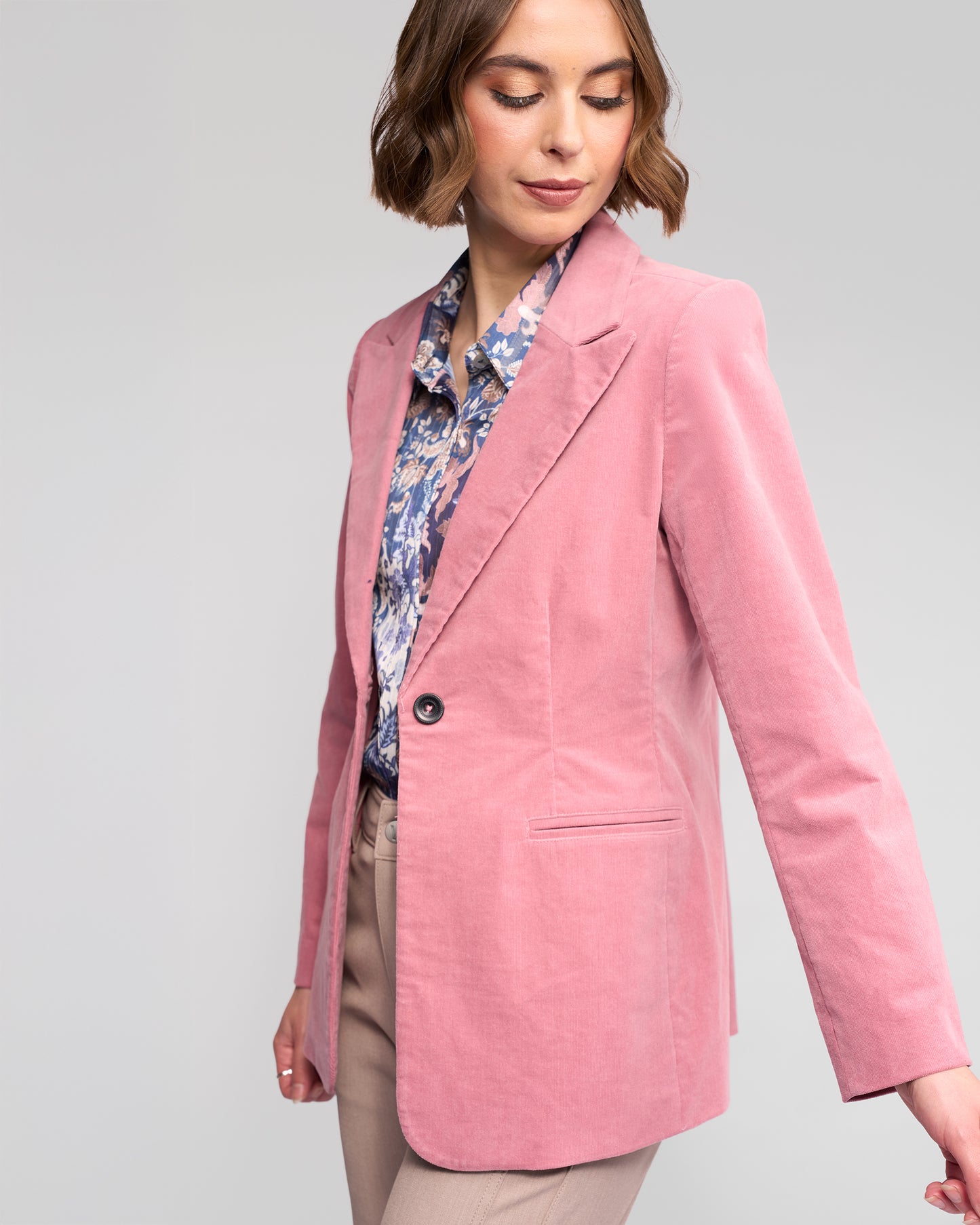 Gallery Cord Blazer - Dusky Pink