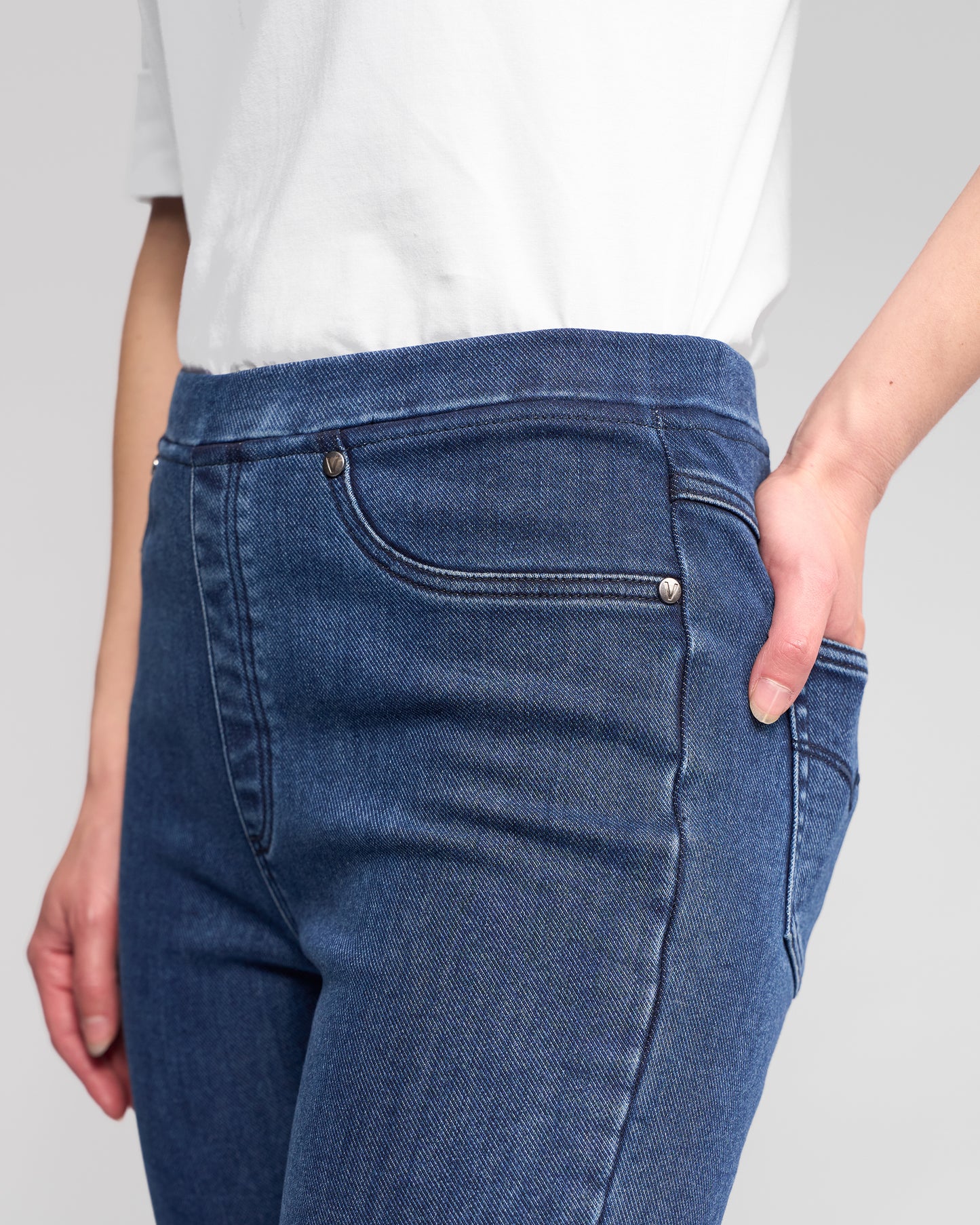 Bay Denim Pull On - 234DN - Brushed Indigo