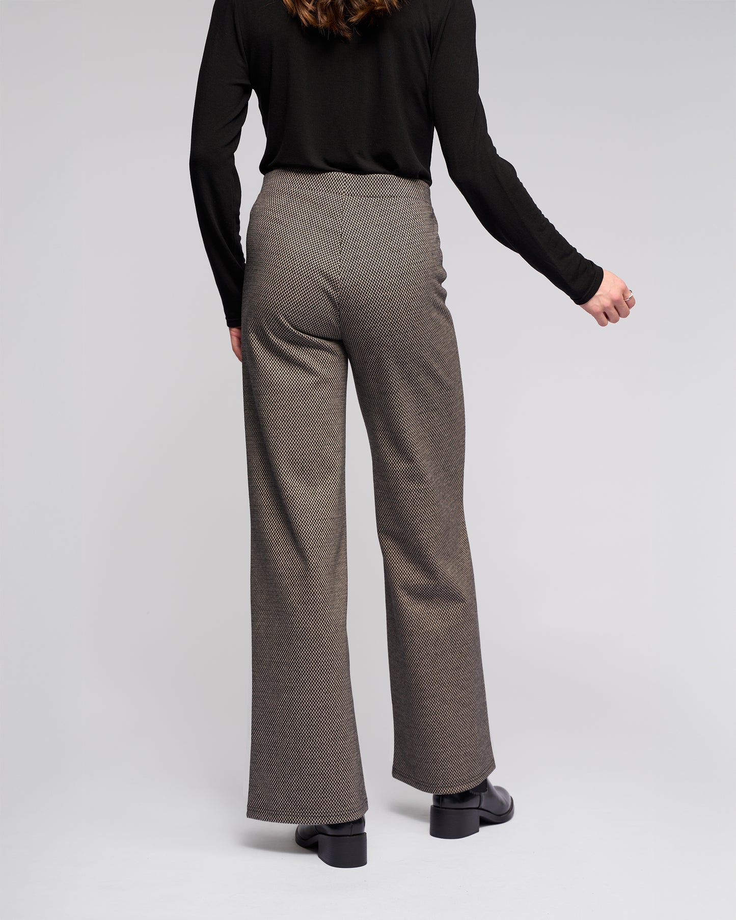 Loft Knit Pull On - 235B - Knox