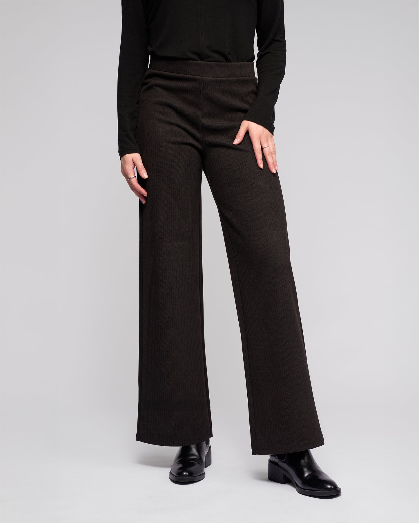 Loft Knit Pull On - 235B - Metro