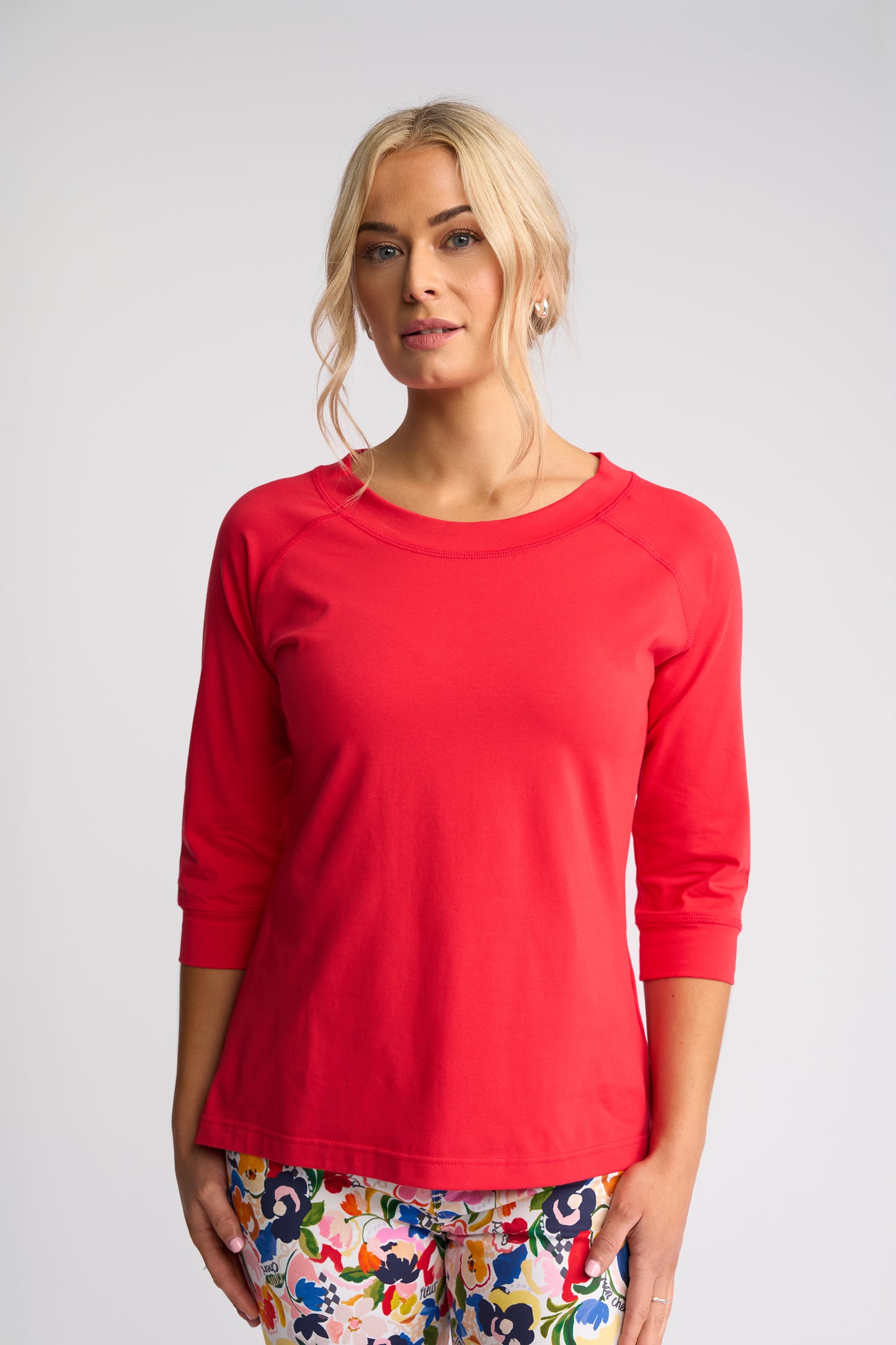 4381 - Canyon Top - Raspberry (3/4 Sleeve)