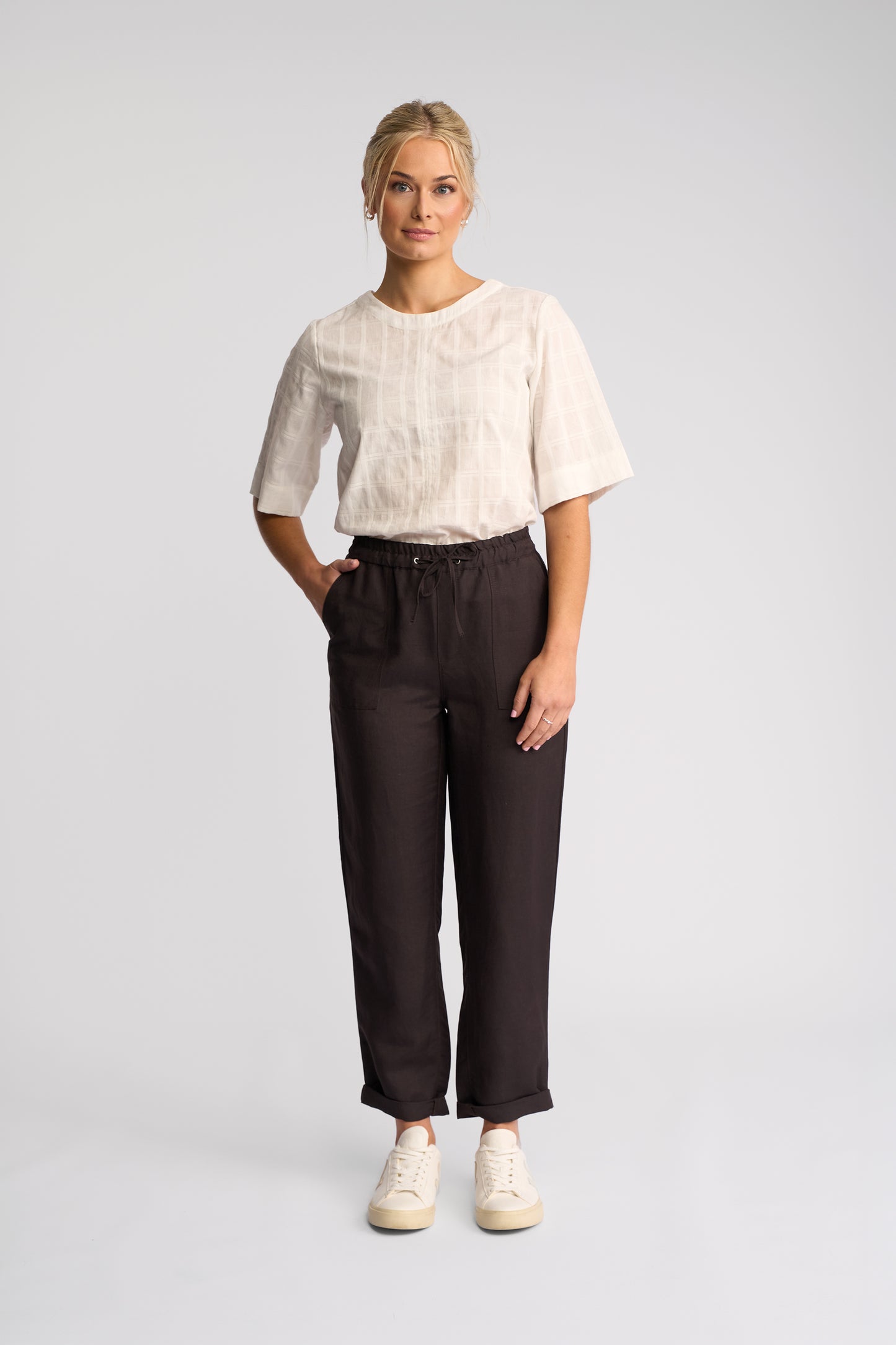 5016 - Oxford Pant - Chocolate - (Due 2nd Week Aug)
