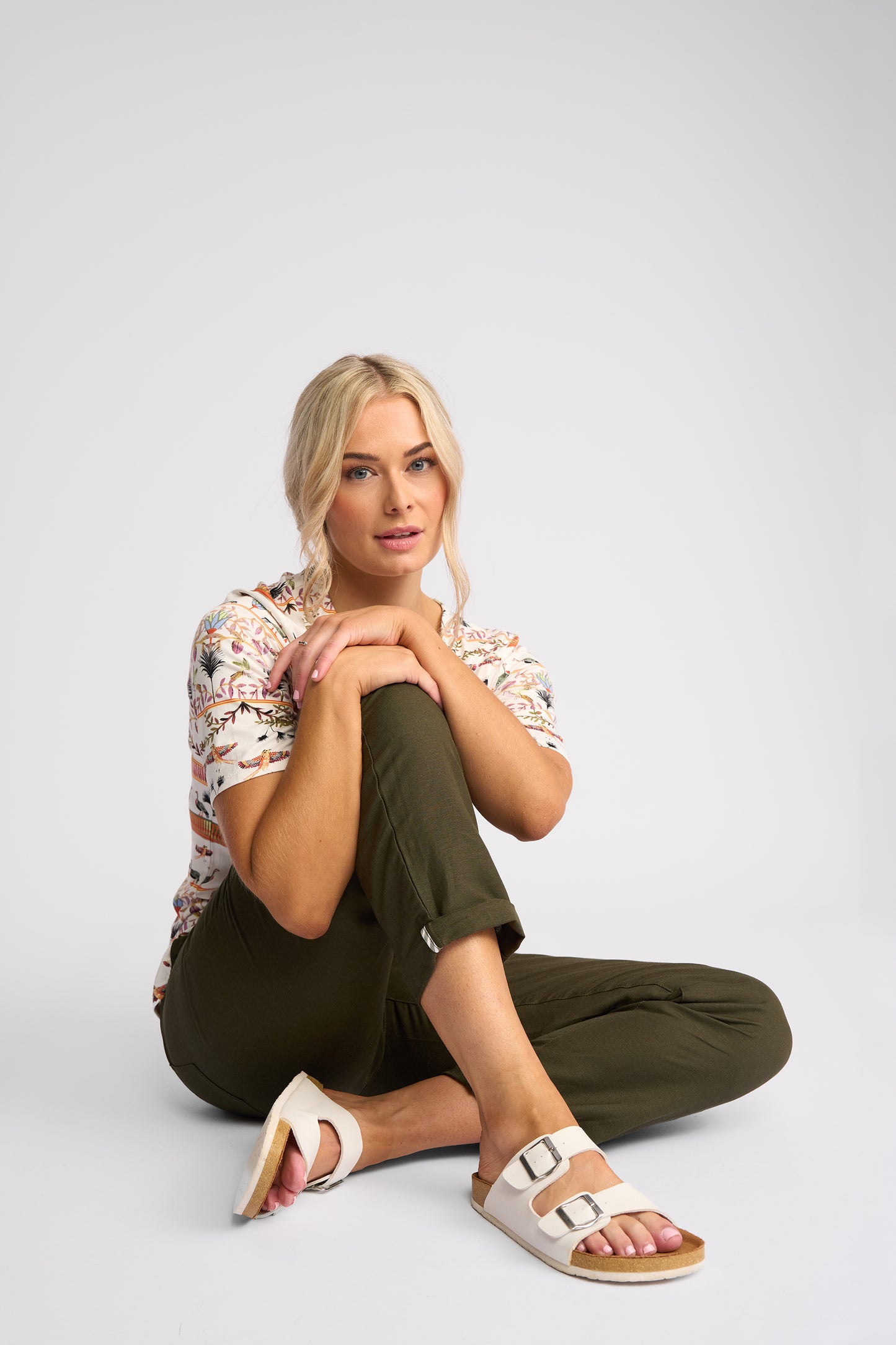 5016 - Oxford Pant - Khaki - (Due 2nd Week Aug)