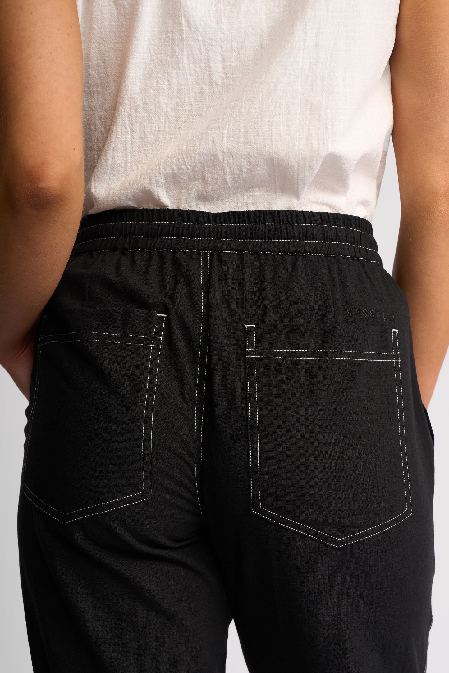 5040 - Tone Pant - Black - (Due 2nd Week Aug)