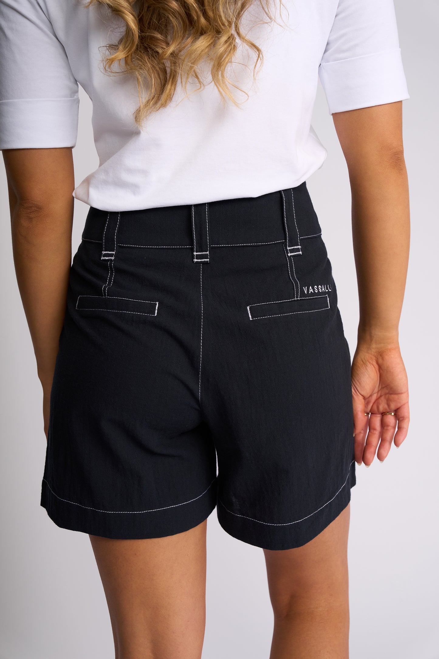 5055 - Lucy Short - Ink - (Due 2nd Week Aug)