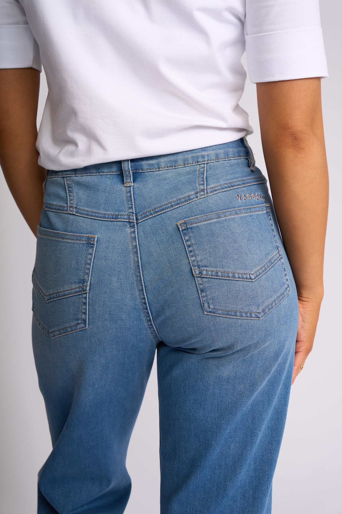 5061 - Apollo Jean - Vintage Denim - (Due 2nd Week Aug)