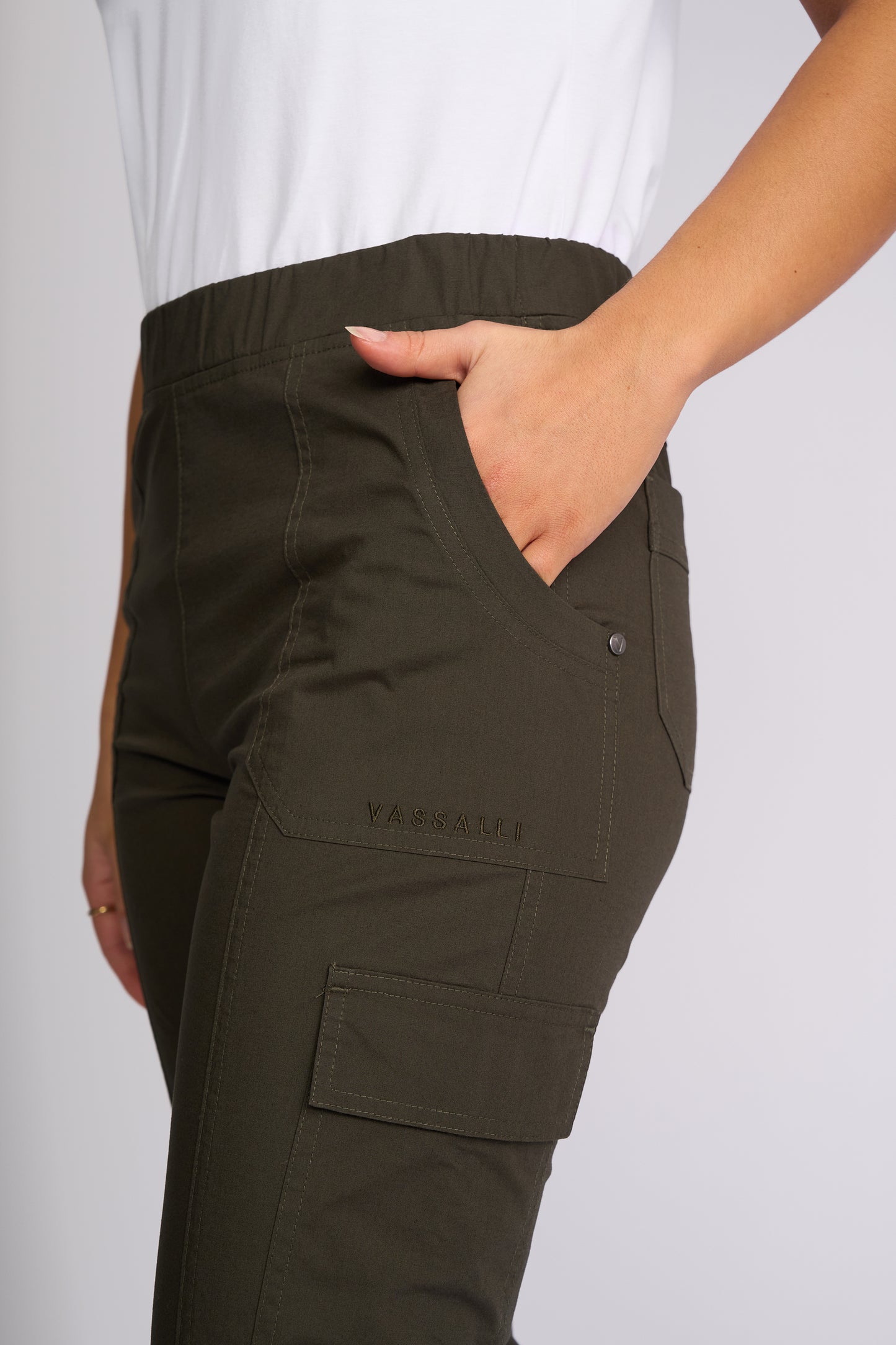 5710P - Wave Pant - Khaki - (Due 2nd Week Aug)